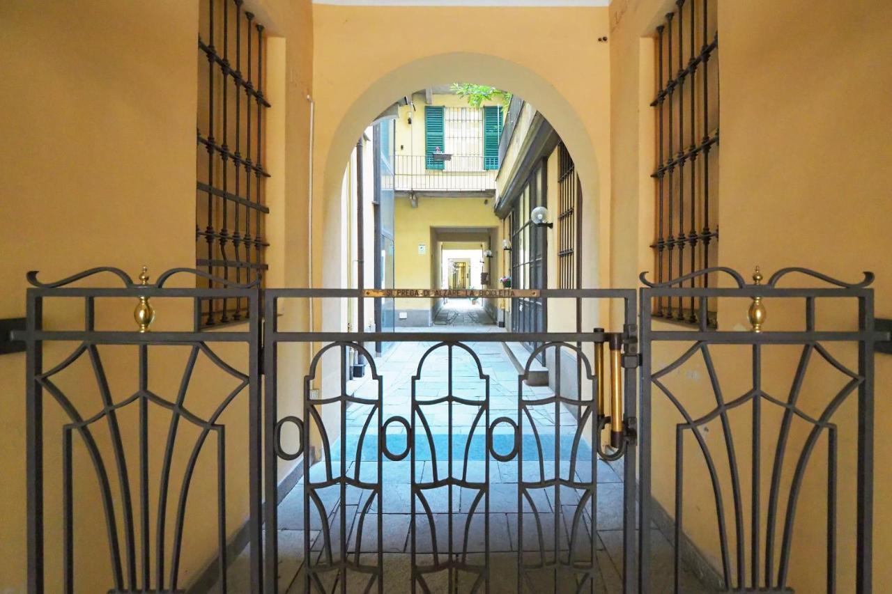 דירות מילאנו Centro Storico, Darsena E Duomo - Corso Genova - Italy Flat Vacation מראה חיצוני תמונה